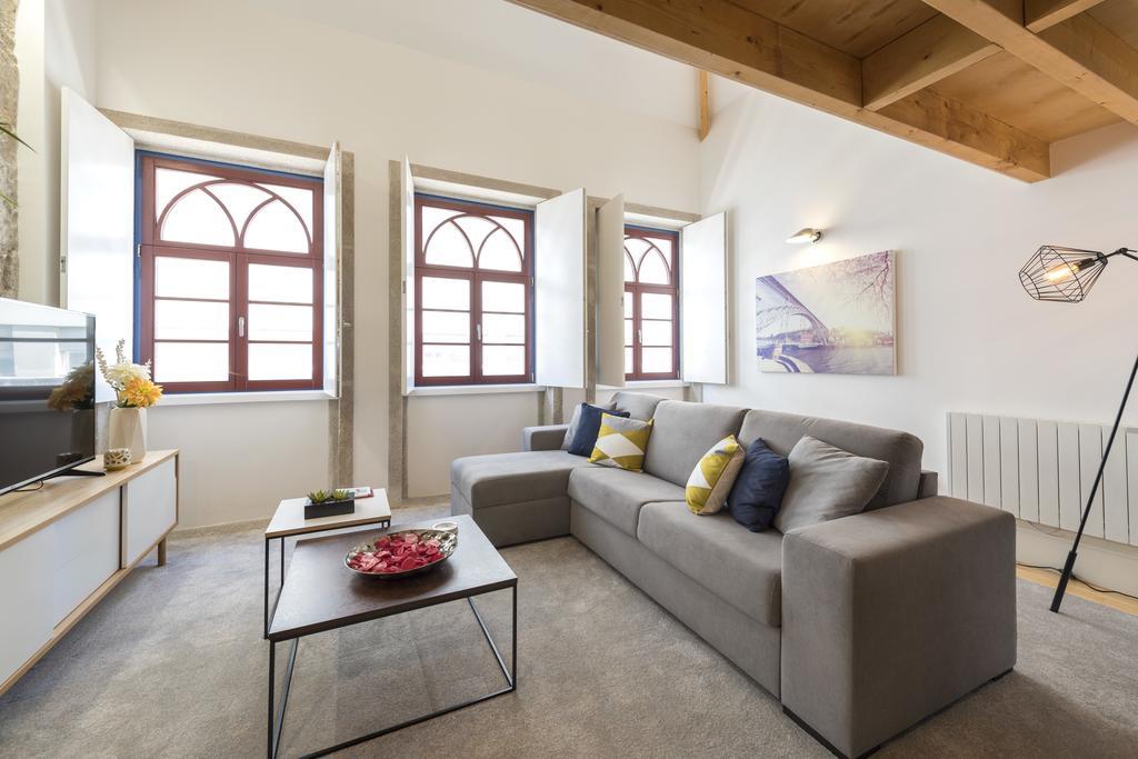 Lovelystay-Modern Loft City Center Porto Exterior foto