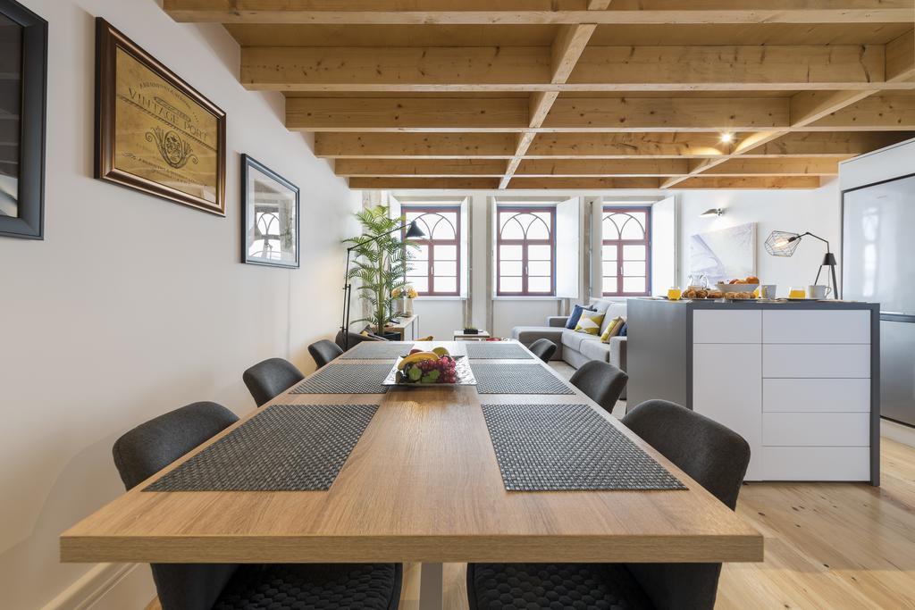 Lovelystay-Modern Loft City Center Porto Exterior foto